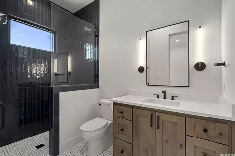 Bath - 258 Mitchell Dr, Spring Branch, TX 78070 photo 7 of 7