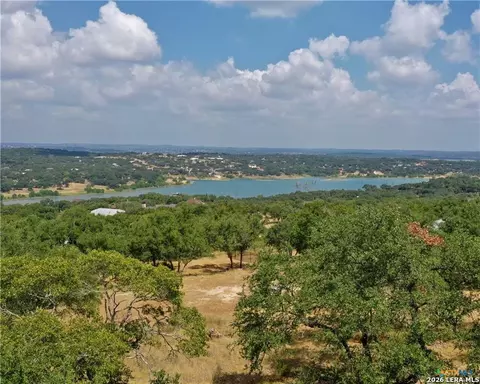 1593 Bella Vis, Canyon Lake, TX 78133