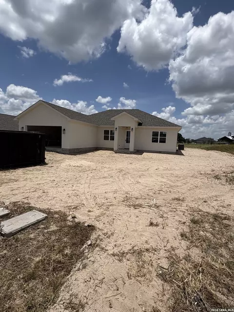 170 Pine Vly, La Vernia, TX 78121