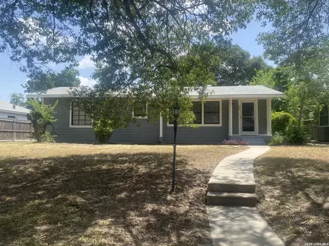 308 Larchmont Dr, San Antonio, TX 78209