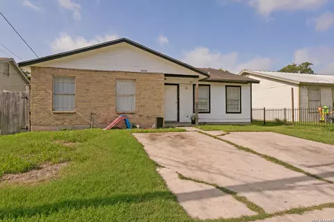 3414 Gateway Dr, San Antonio, TX 78210