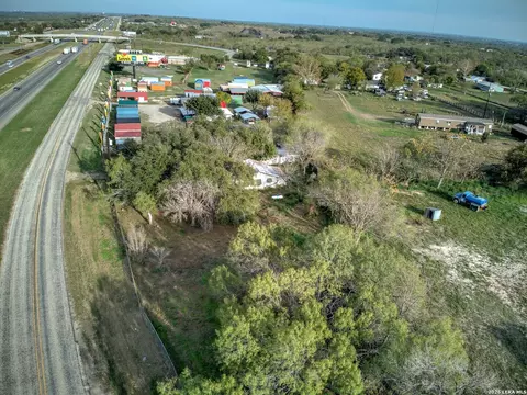 View/Area - 17770 Interstate 35 S, Lytle, TX 78052 photo 2 of 12