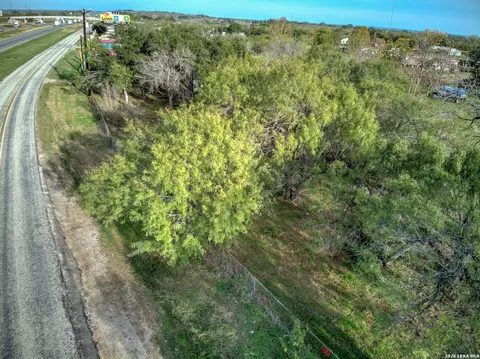 View/Area - 17770 Interstate 35 S, Lytle, TX 78052 photo 1 of 12