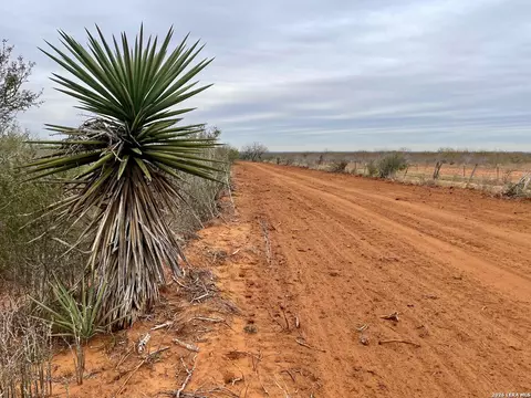 10 01 Acres Cr 2701 And Fm 140, Bigfoot, TX 78005