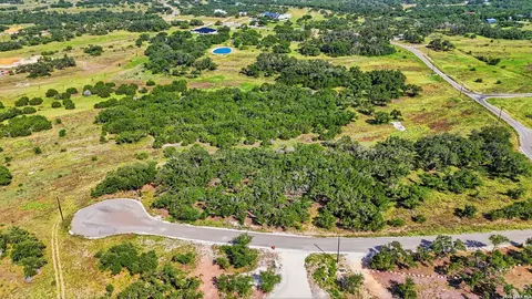 783 Tiswin Trl, Blanco, TX 78606 photo 9