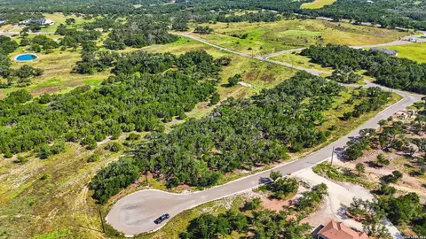 783 Tiswin Trl, Blanco, TX 78606 photo 8