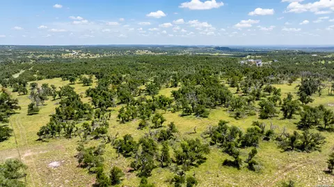 2656 Meier Rd, Fredericksburg, TX 78624