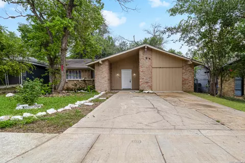 11946 Alamo Blanco St, San Antonio, TX 78233