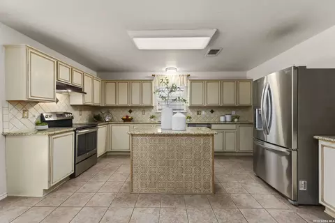 Kitchen - 12830 Bridge Cedar, Helotes, TX 78023 photo 2 of 6