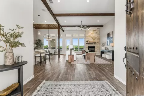169 Longwood Dr, New Braunfels, TX 78132