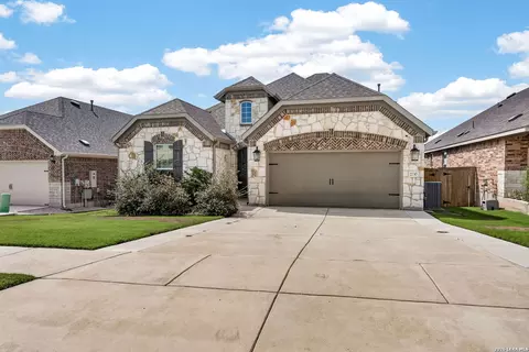 2230 Steerhead Trl, New Braunfels, TX 78132