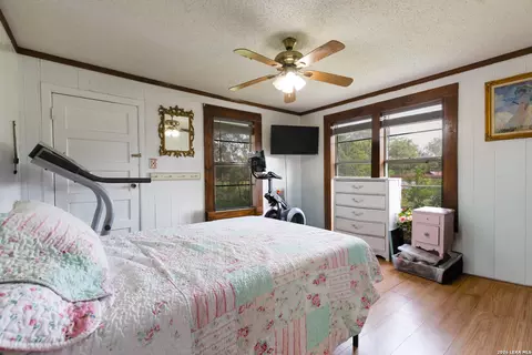 Bedroom - 235 County Road 7712, Devine, TX 78016 photo 2 of 2