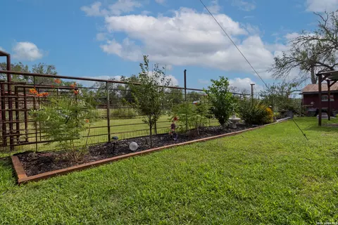 Exterior - 235 County Road 7712, Devine, TX 78016 photo 6 of 12