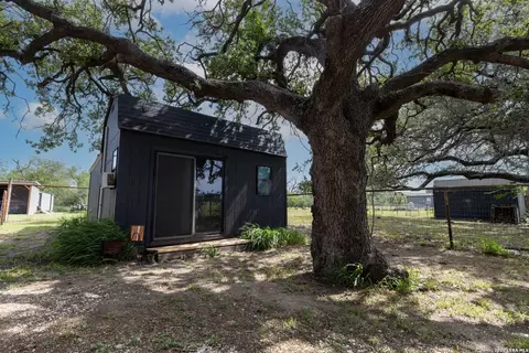 Other - 235 County Road 7712, Devine, TX 78016 photo 12 of 16