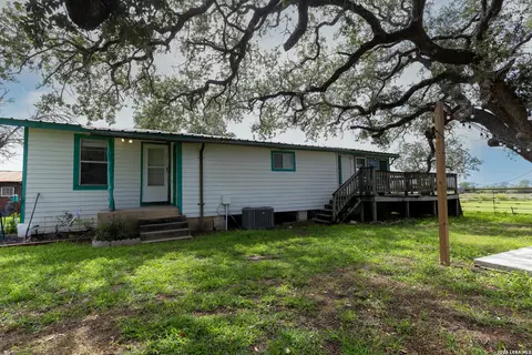 Other - 235 County Road 7712, Devine, TX 78016 photo 15 of 16