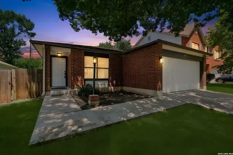 9307 Bendell, San Antonio, TX 78250