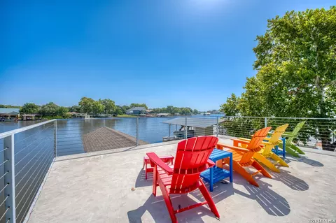 519 Cedarhill Dr, Granite Shoals, TX 78654