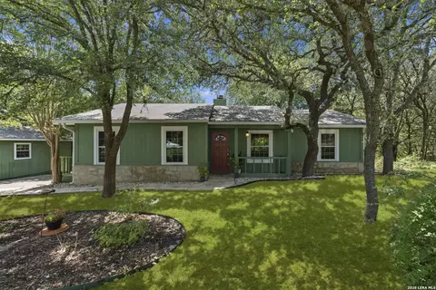 211 Doeskin Dr, Boerne, TX 78006