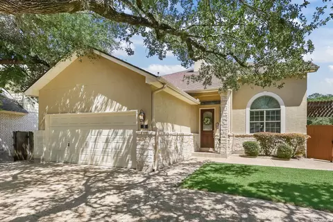 3 Spring Lk, San Antonio, TX 78248