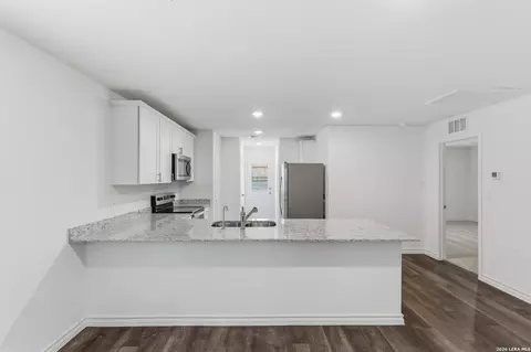 Kitchen - 1221 Punta Mita St, Converse, TX 78109 photo 1 of 6