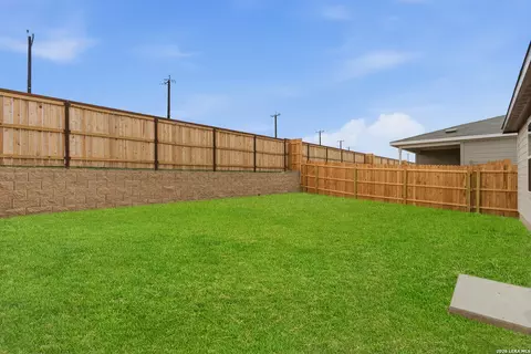 Exterior - 1221 Punta Mita St, Converse, TX 78109 photo 2 of 2