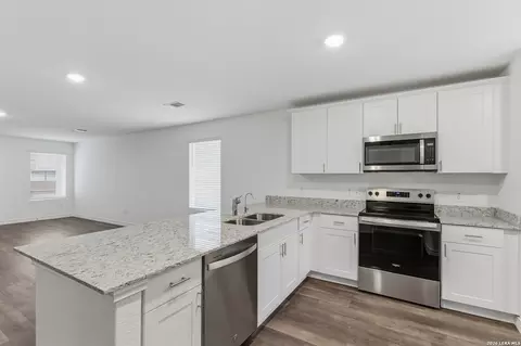 Kitchen - 1221 Punta Mita St, Converse, TX 78109 photo 3 of 6