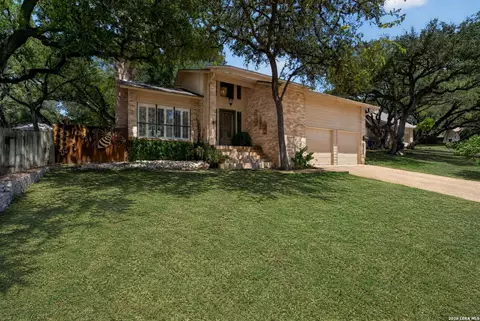 1911 Woodseer St, San Antonio, TX 78248
