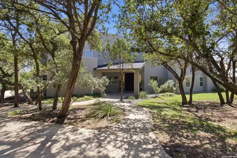 1014 Flagstone Dr, San Antonio, TX 78260