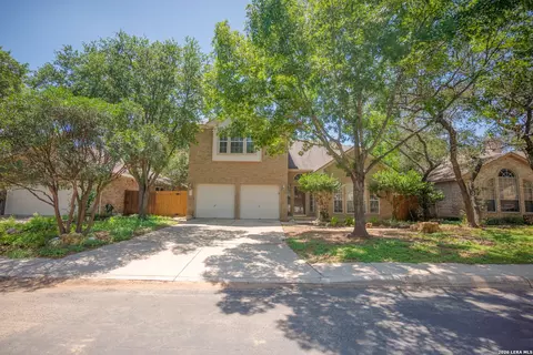 1215 Farnsworth Dr, San Antonio, TX 78253