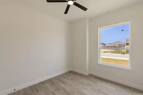 Bedroom - 3132 Jacob Jacob Dr, Eagle Pass, TX 78852 photo 2 of 4