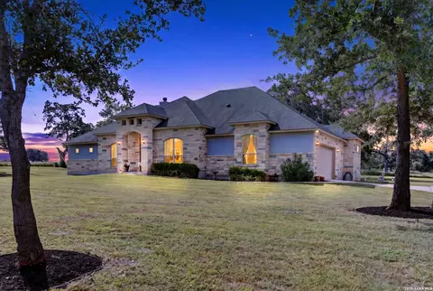 1802 Fm 3335, Stockdale, TX 78160