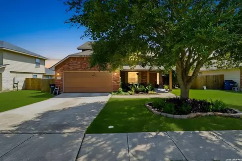 537 Roadrunner Ave, New Braunfels, TX 78130