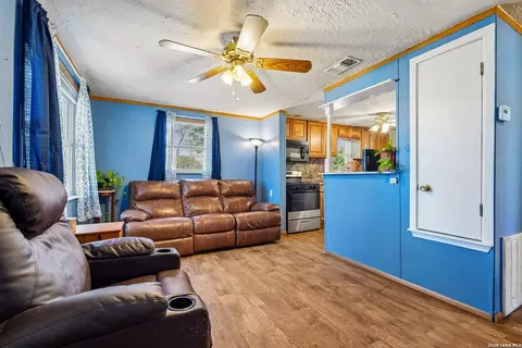 Other - 619 Webb Ave, Devine, TX 78016 photo 2 of 7