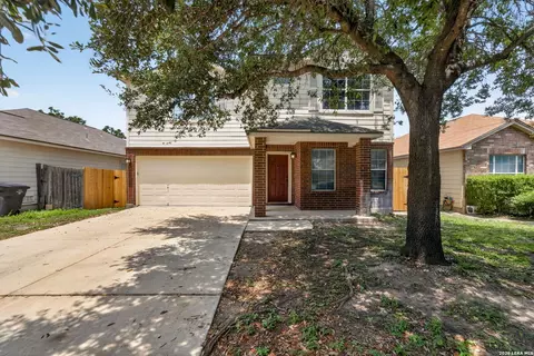 8807 Laguna Fls, San Antonio, TX 78251