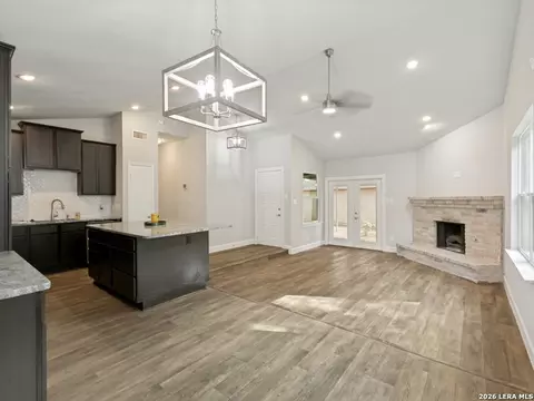 13430 Pebble Holw, San Antonio, TX 78217