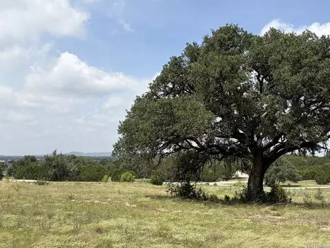 lot4 Rio Lantana, Pipe Creek, TX 78063