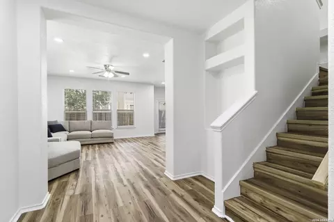 6219 Pecan Tree, San Antonio, TX 78240