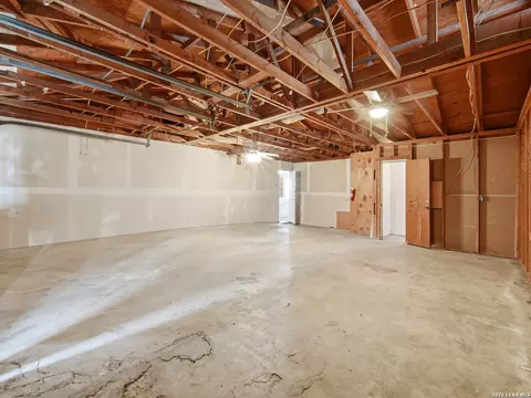 Other - 305 Toepperwein Rd, Converse, TX 78109 photo 5 of 6