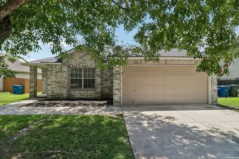 1238 Stone Br, New Braunfels, TX 78130