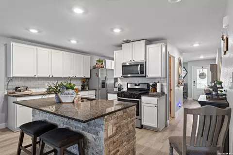 14828 Fronted Goose, San Antonio, TX 78253
