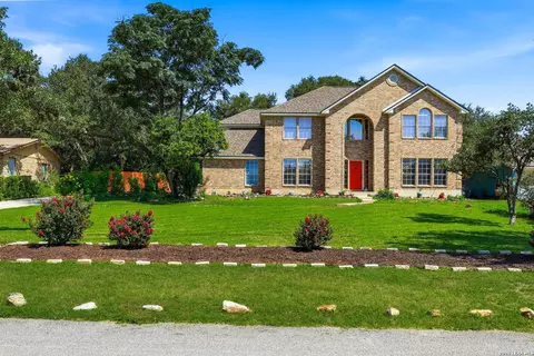 7443 Shady Hollow Ln, San Antonio, TX 78255