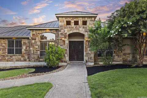 59 Sendero Woods, Fair Oaks Ranch, TX 78015