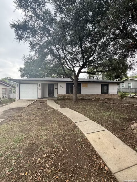 610 Brookview Dr, San Antonio, TX 78213