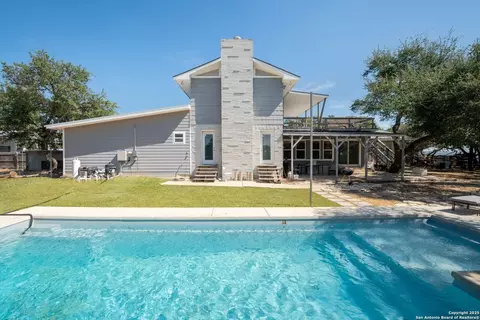 1220 Inspiring Vw, Canyon Lake, TX 78133