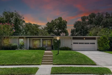 714 Larkwood Dr, San Antonio, TX 78209
