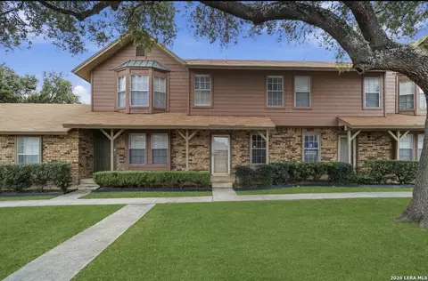 10254 Dover Rdg #203, San Antonio, TX 78250