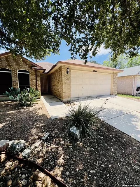 5846 Larkmeadow Dr, San Antonio, TX 78233