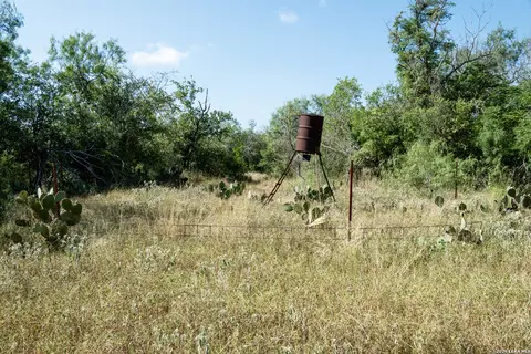 980 Mann Rd 02, Poteet, TX 78065