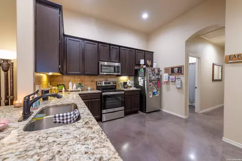 Kitchen - 436 Jack Rabbit Ln, Buda, TX 78610 photo 2 of 3