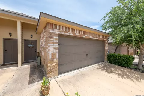 Exterior - 436 Jack Rabbit Ln, Buda, TX 78610 photo 4 of 8